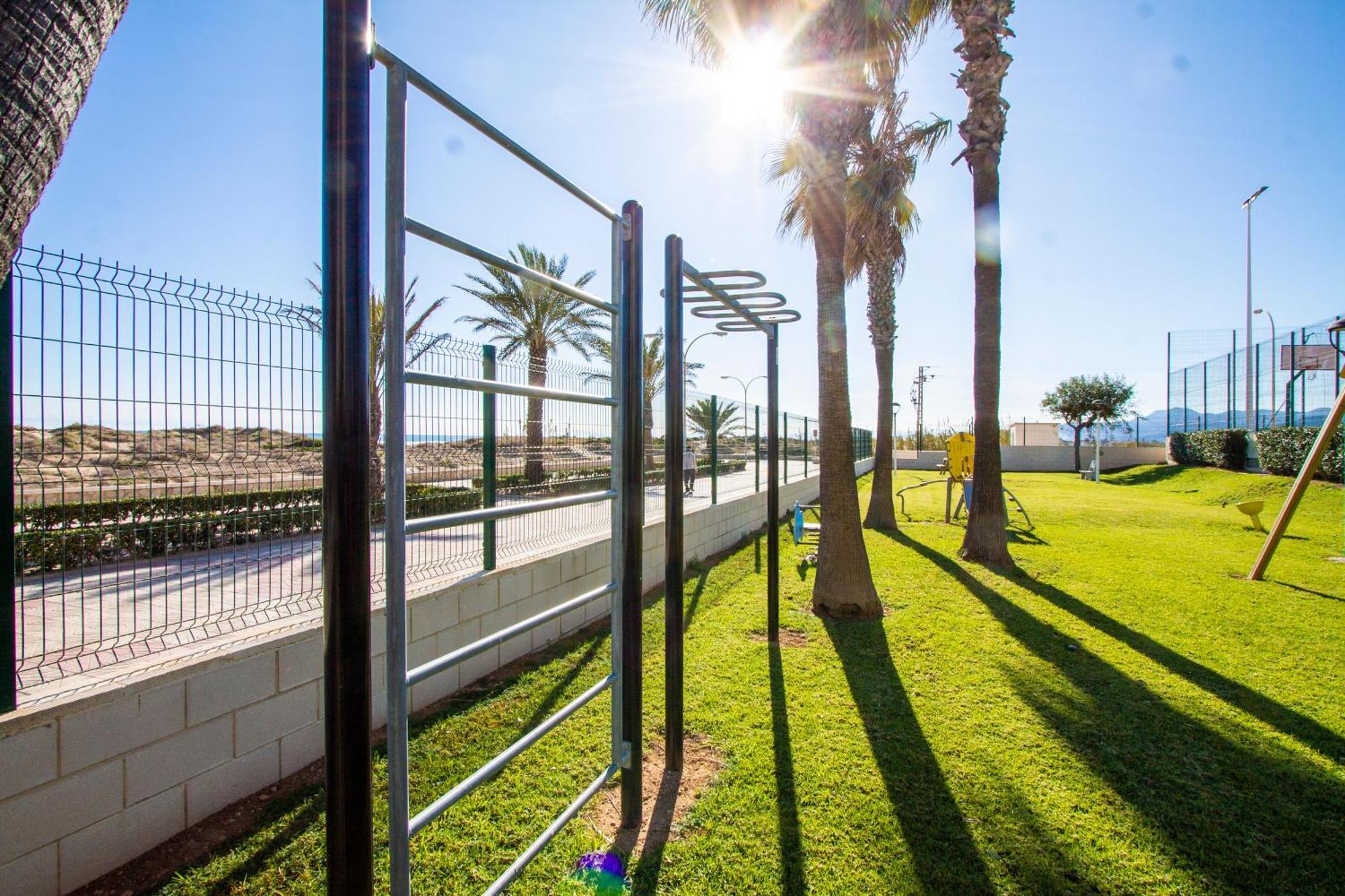 Espacio 3 - Primera Linea De Playa Cullera Bagian luar foto